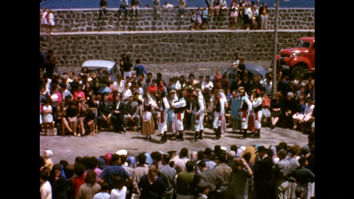 Actuaciones folclóricas en Arrecife (c. 1961)